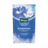 Kneipp Bubbling Mineral Bath Salt Relax Iris &amp; Geranium Sare de baie pentru femei 80 g