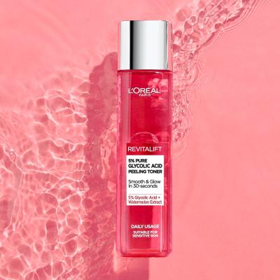 L&#039;Oréal Paris Revitalift 5% Pure Glycolic Acid Peeling Toner Loțiuni și ape termale pentru femei 180 ml