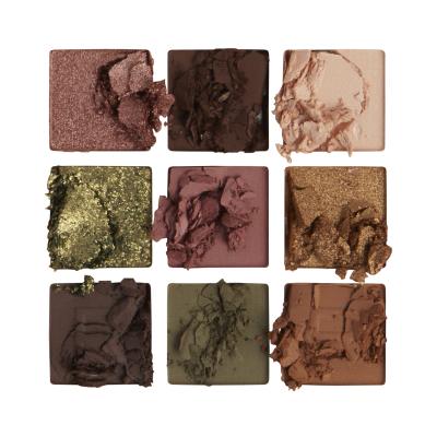 Makeup Revolution London Ultimate Desire Fard de pleoape pentru femei 8,1 g Nuanţă Stripped Khaki