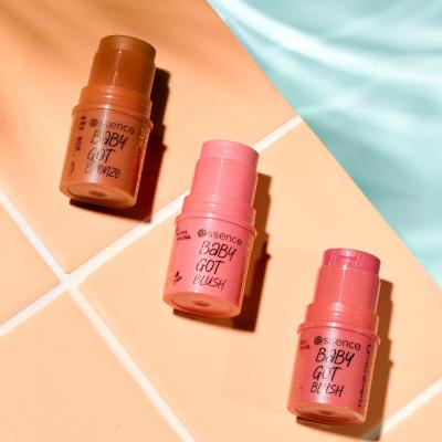 Essence Baby Got Bronze Bronzante pentru femei 5,5 g