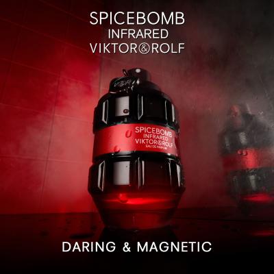 Viktor &amp; Rolf Spicebomb Infrared Apă de parfum pentru bărbați 90 ml