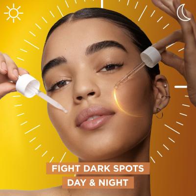 Garnier Skin Naturals Vitamin C Set cadou Ser de zi pentru fata Skin Naturals Vitamin C Brightening Super Serum 30 ml + ser de noapte pentru fata Skin Naturals Vitamin C Brightening Night Serum 30 ml