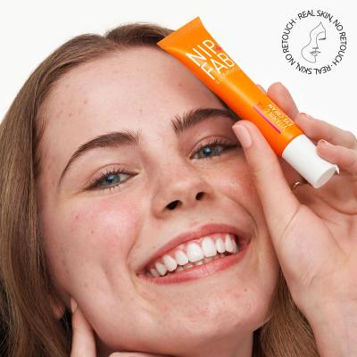 NIP+FAB Illuminate Vitamin C Fix Eye Cream 10% Cremă de ochi pentru femei 15 ml