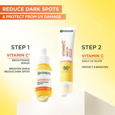 Garnier Skin Naturals Vitamin C Daily UV Glow SPF50+ Cremă de zi pentru femei 40 ml