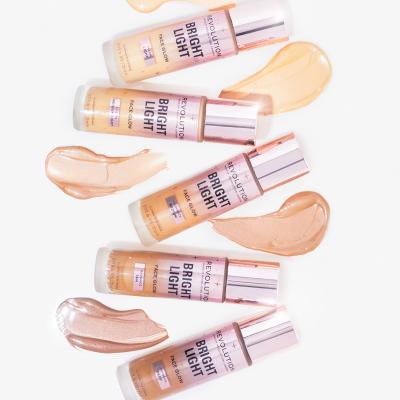 Makeup Revolution London Bright Light Face Glow Fond de ten pentru femei 23 ml Nuanţă Gleam Light