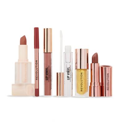 Makeup Revolution London Ultimate Nude Lip Kit Set cadou Ruj Satin Kiss 3,2 g Chauffeur Nude + ruj Lip Allure Soft Satin 3,2 g Chauffeur Nude + luciu de buze Vinyl Lipgloss 2,5 ml Chauffeur Nude + luciu de buze Vinyl Lipgloss 2,5 ml Clear + luciu de buze Shimmer Bomb 4,5 ml Light Catcher + creion de