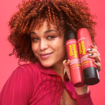 Matrix Glow Mania Shampoo Șampon pentru femei 300 ml