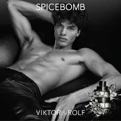 Viktor &amp; Rolf Spicebomb Apă de toaletă pentru bărbați 50 ml