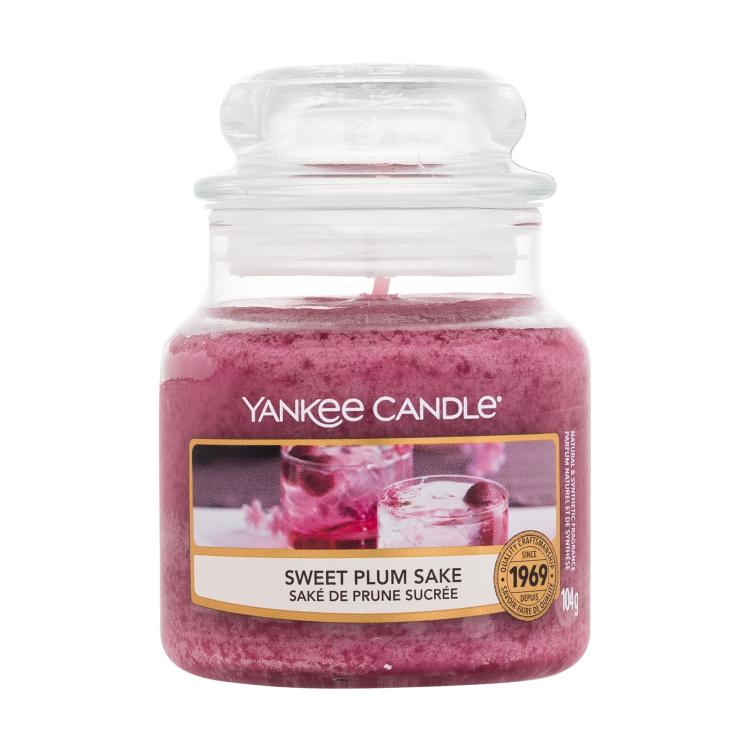 Yankee Candle Sweet Plum Sake Lumânări parfumate 104 g